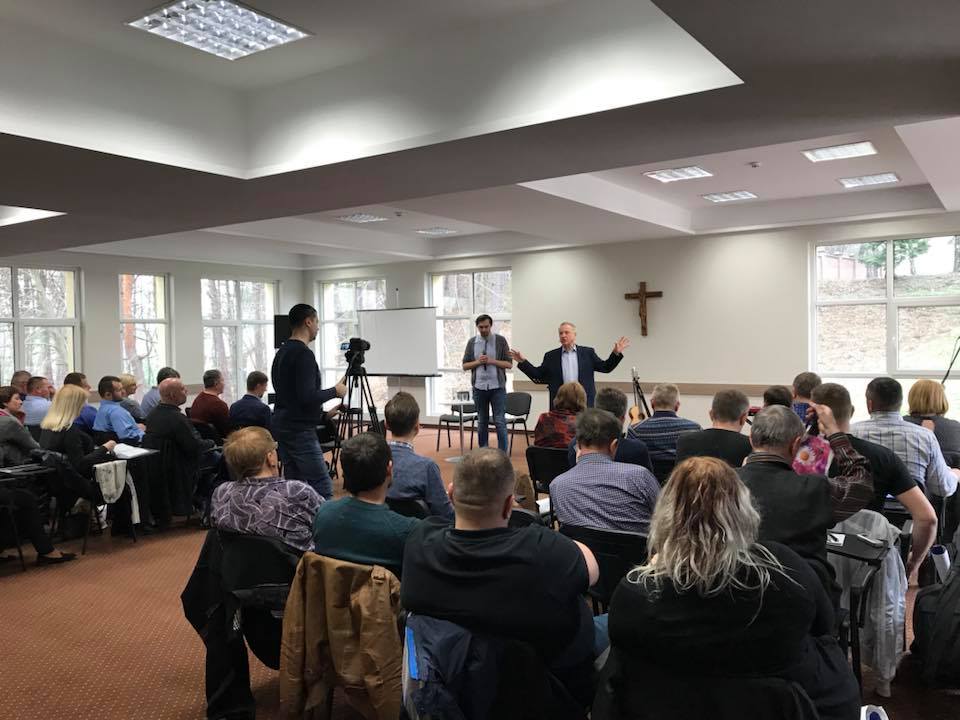 Пасторський Ретріт з пастором Девідом Кареєм у Львові